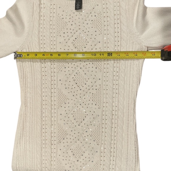 WHBM Rhinestone Embellished Wool Blend Cream Cable Knit Sweater Size Small - Picture 13 of 14